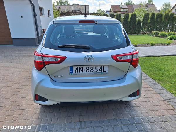 Toyota Yaris 1.0 Active - 11