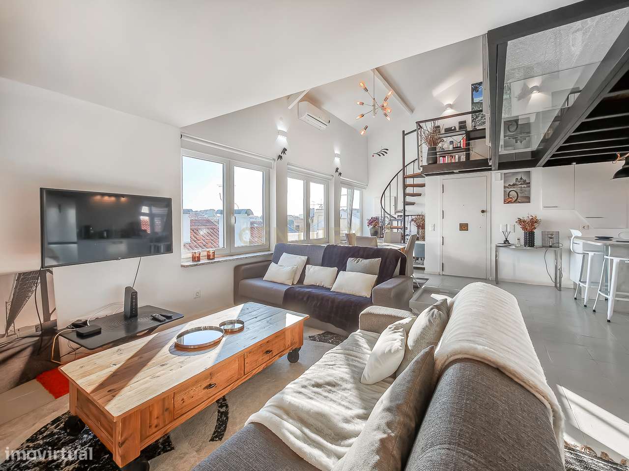 Loft em Santa Engrácia - vista  Rio Tejo - Grande imagem: 2/19