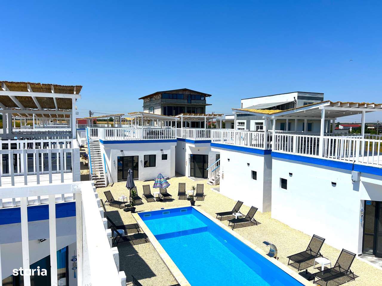 10 Casute Greek Bungalows , Piscina, la Malul Marii, Afacere la Cheie - Imagine principală: 2/20