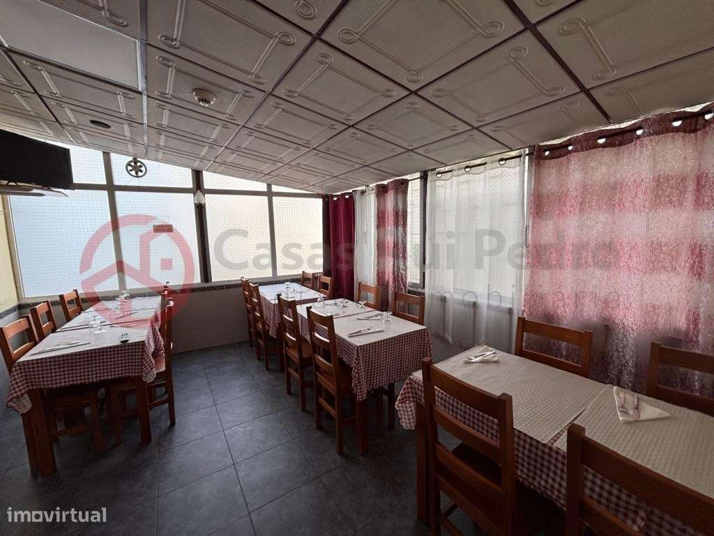 Trespasse de restaurante a funcionar, na Amora - Grande imagem: 3/9