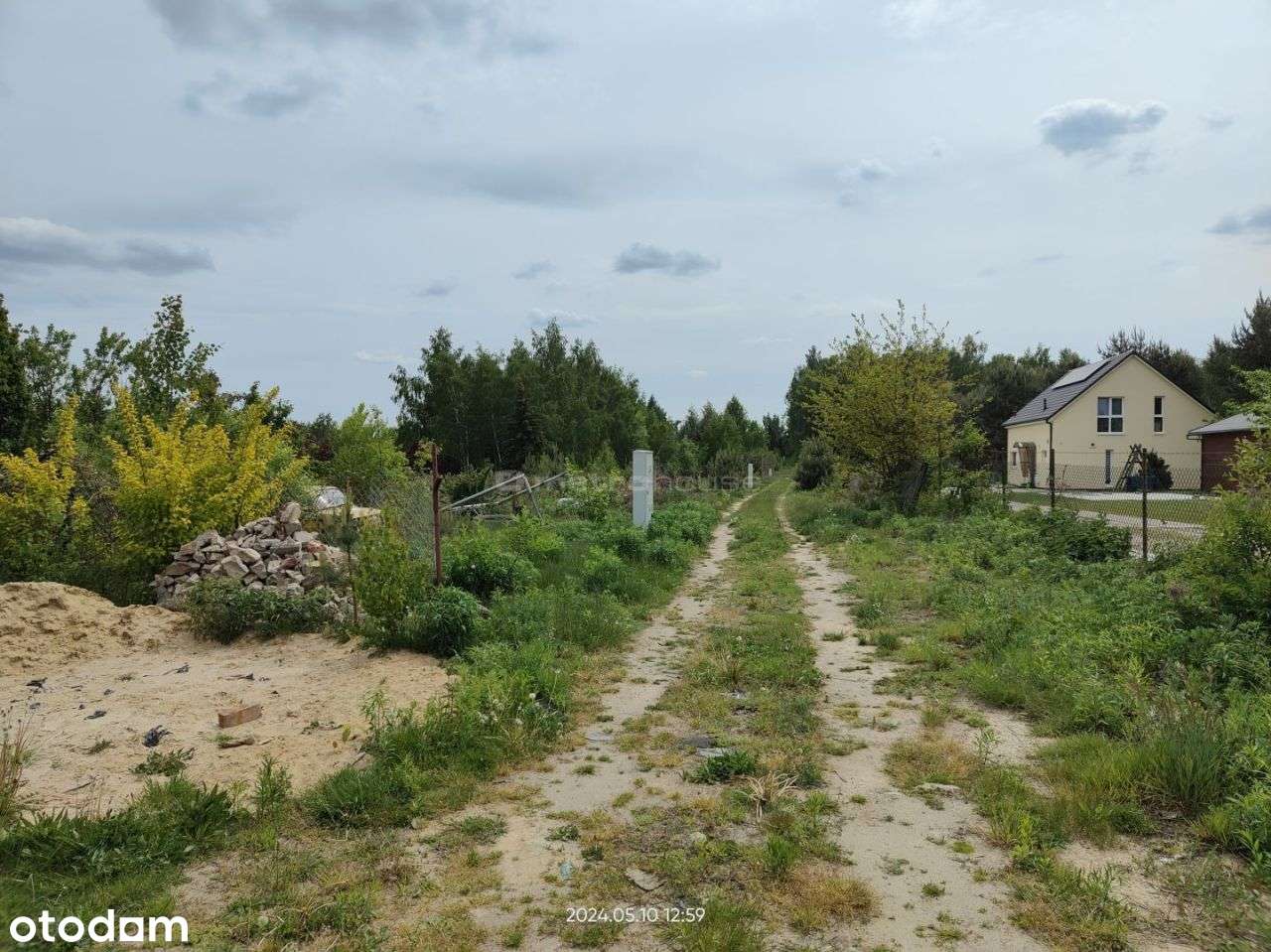 Działaka na Górnej 920 m2 z pozwoleniem na budowę - Pełny obrazek: 4/5