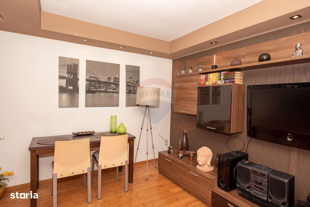 Casa de vanzare in Voluntari, 2 camere, mobilata, loc de parcare - Imagine principală: 5/20