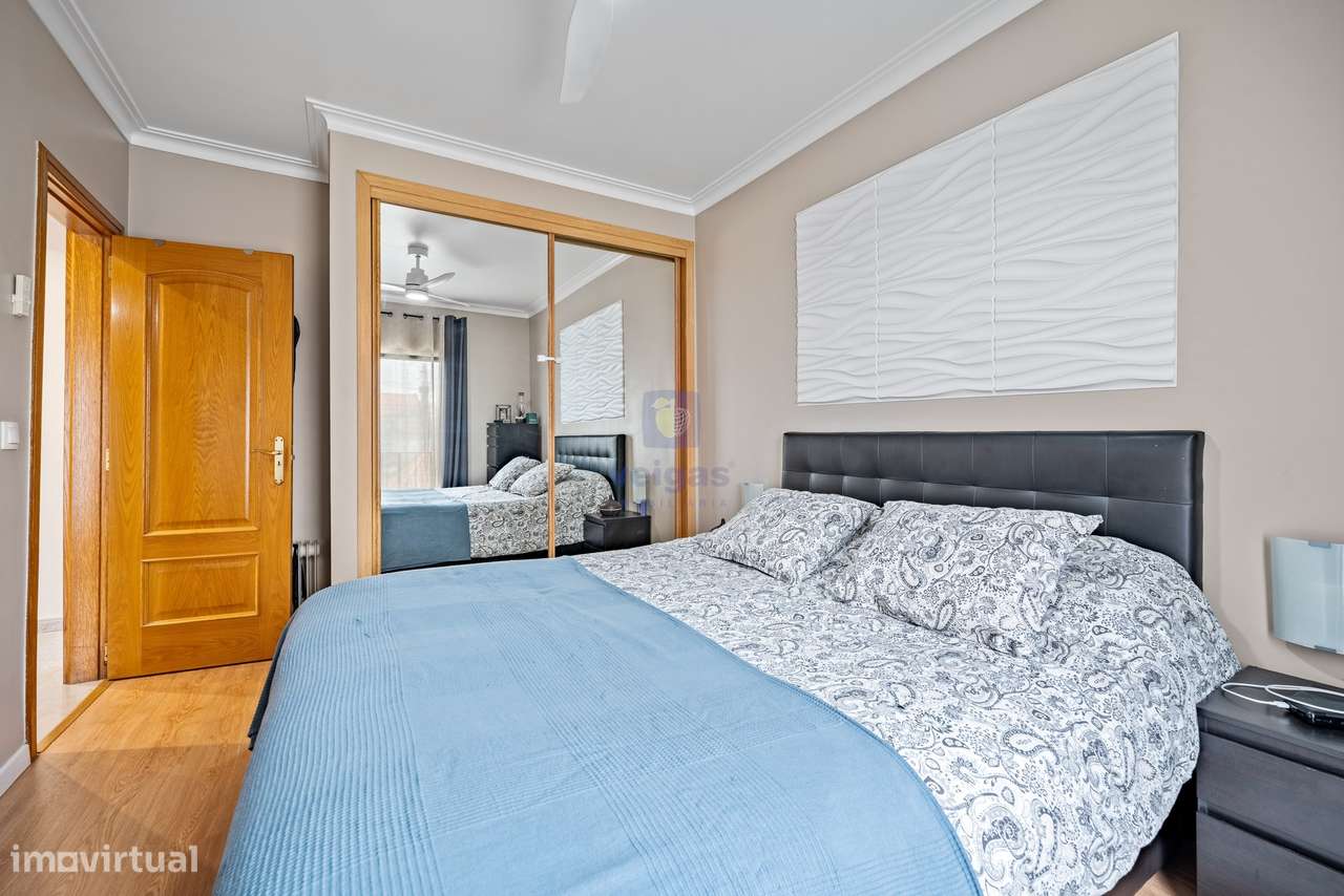 Apartamento T3 com garagem na Baixa da Banheira-23