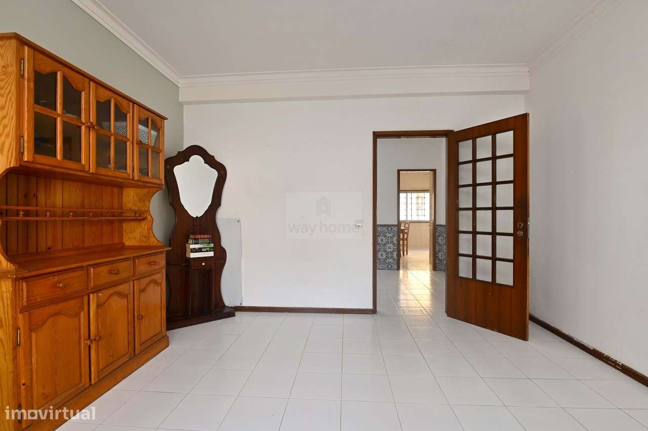 Apartamento T2 | Central | Baixa da Banheira-7