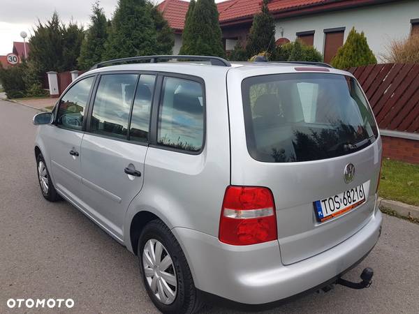 Volkswagen Touran 1.9 TDI Trendline - 8