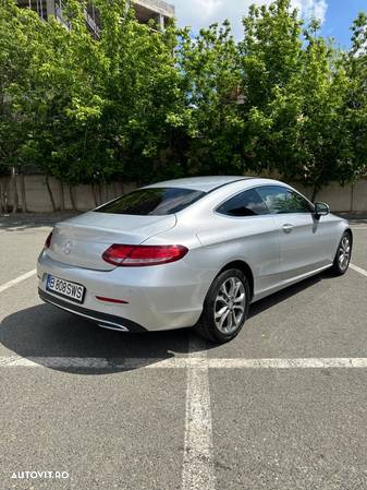 Mercedes-Benz C 220 d Cabrio 9G-TRONIC - 4