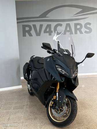 Yamaha TMAX Tech Max - 17