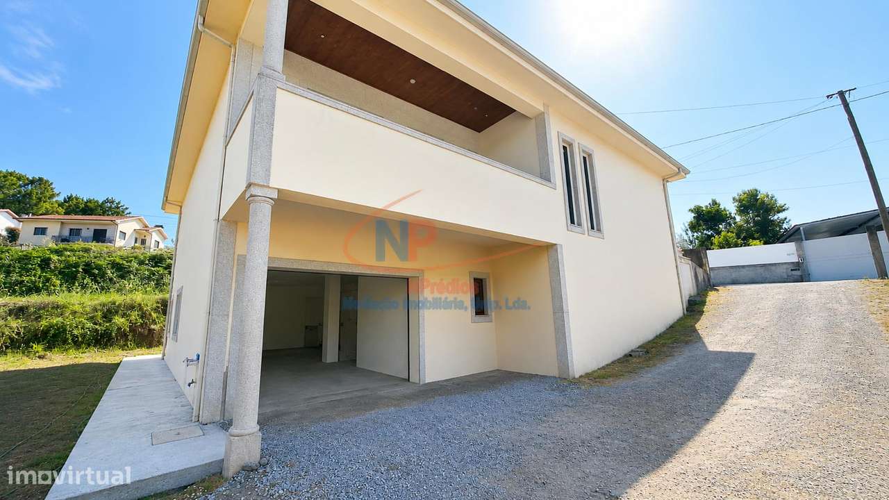 Moradia individual T3 em Vizela-25