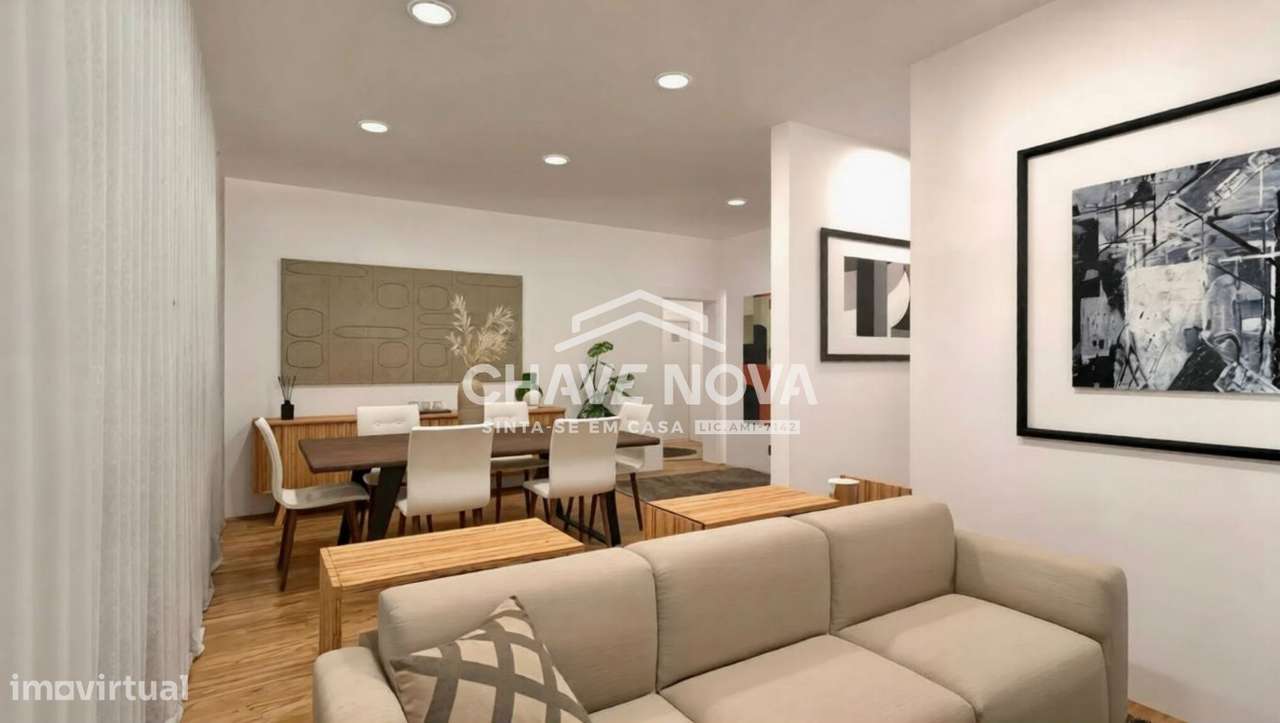 T2 Totalmente Renovado c/ Varanda em Mafamude - Grande imagem: 5/25