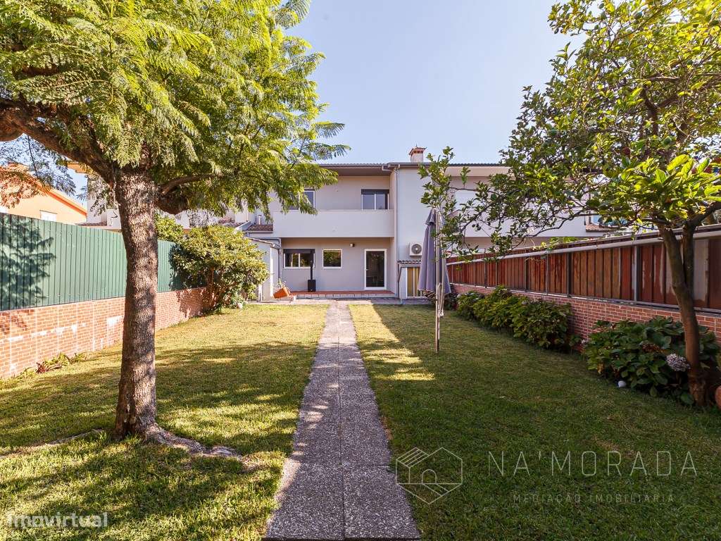 Moradia T4 em São João de Ver | Espaço, Conforto e Convívio-36