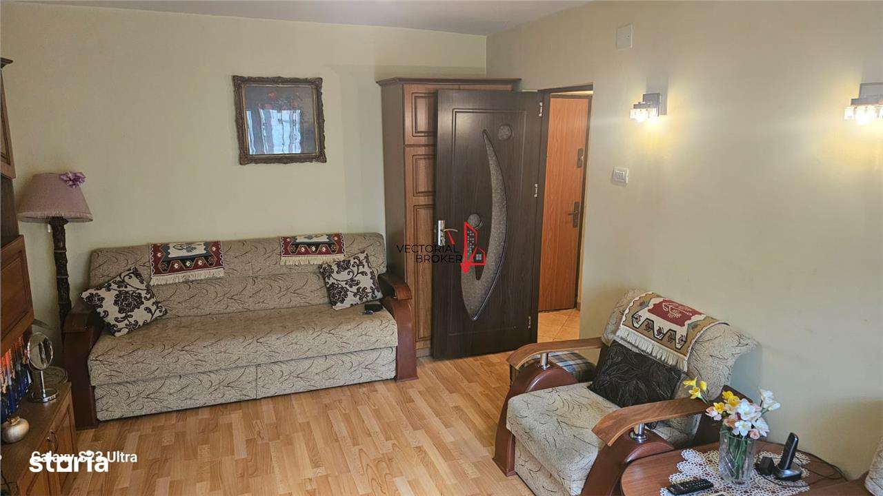 3 Camere Tineretului, etaj 1, Palatul Copiilor - Imagine principală: 2/11