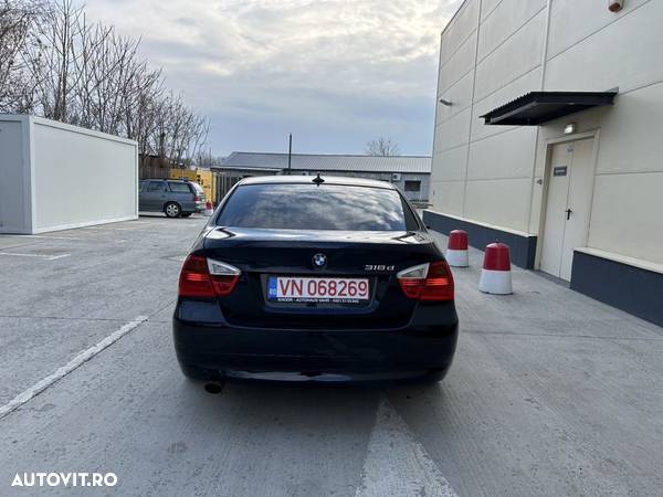BMW Seria 3 318d Touring - 4