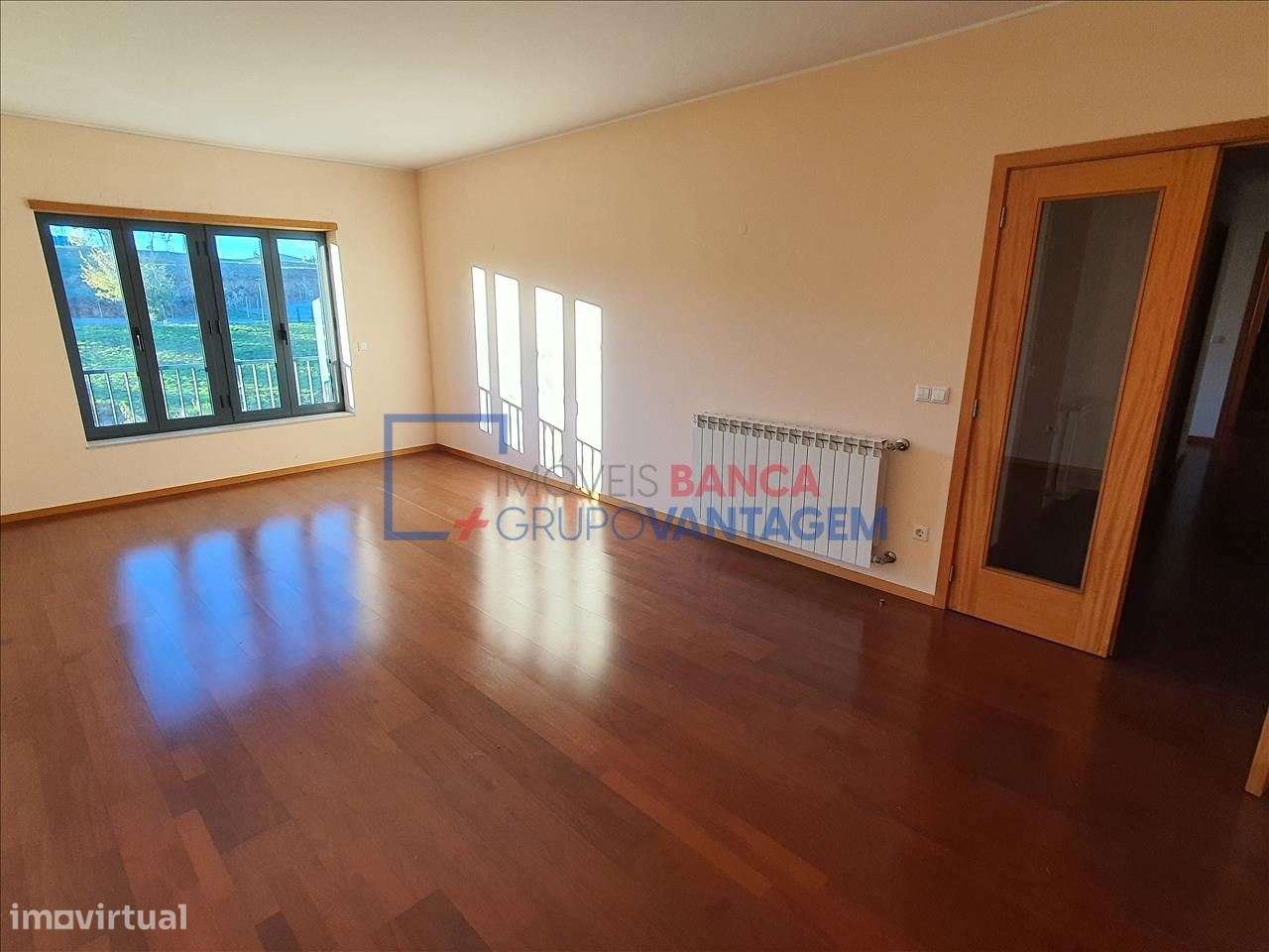 Apartamento, para venda, Vila Nova de Gaia - Oliveira do Douro - Grande imagem: 4/8