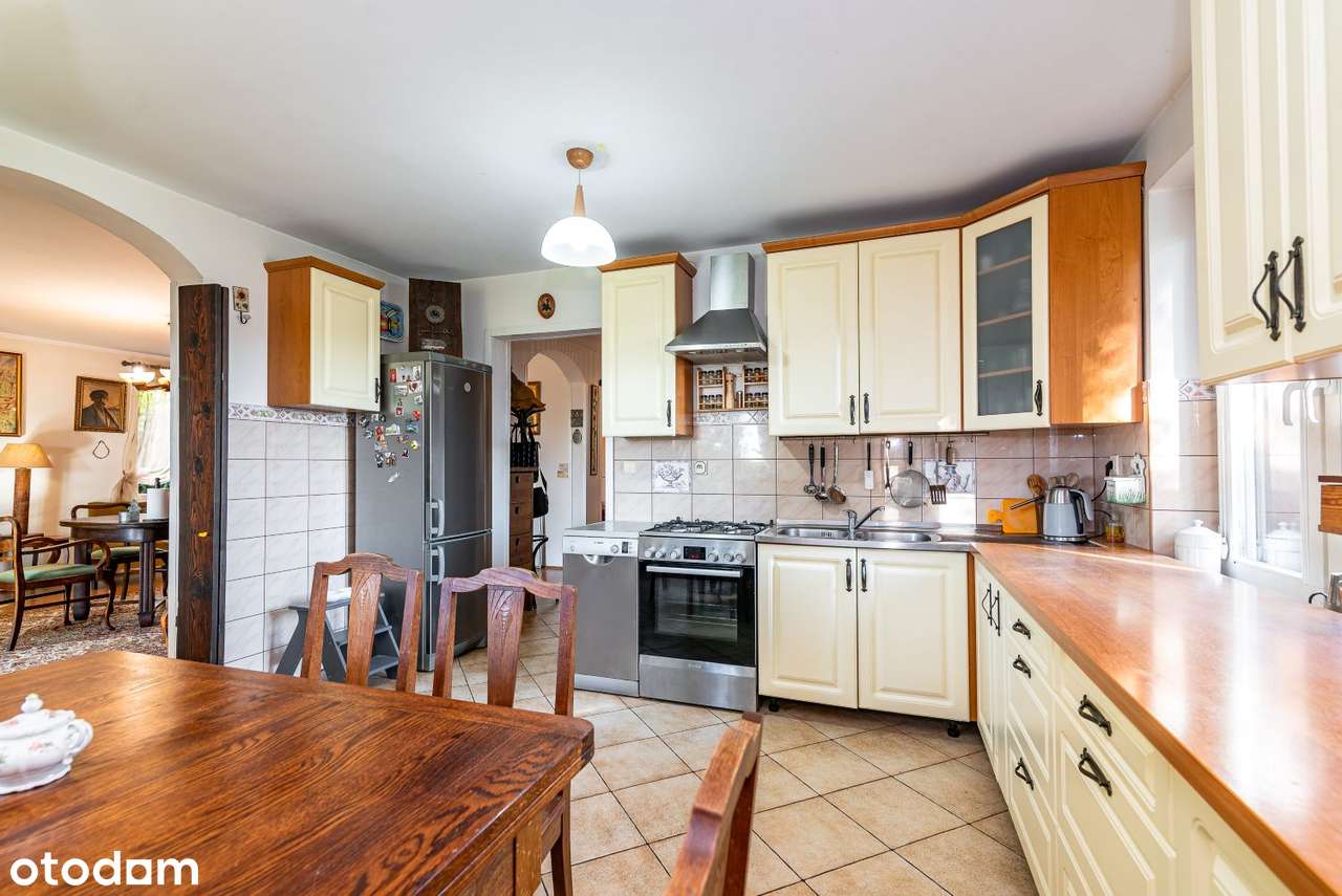 Rząska. Wyjątkowy dom pod Krakowem. Ogród. Taras. Garaż. Widoki.-7