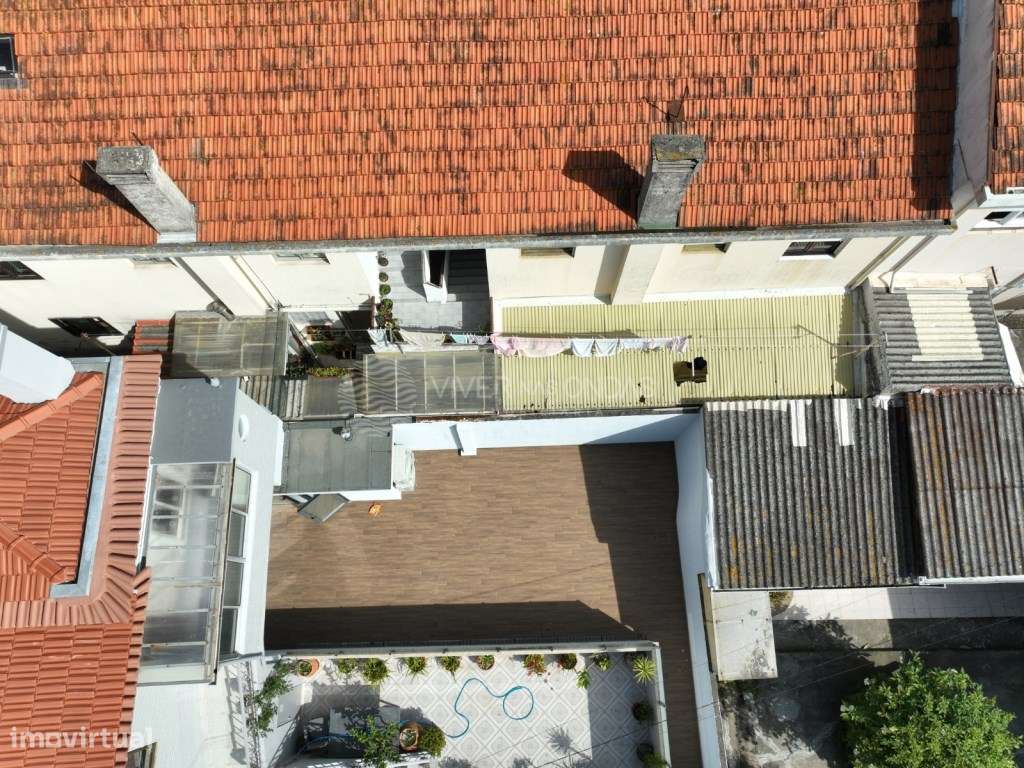 Andar de moradia totalmente remodelado | Terraço | Espinho | Junto ...-48