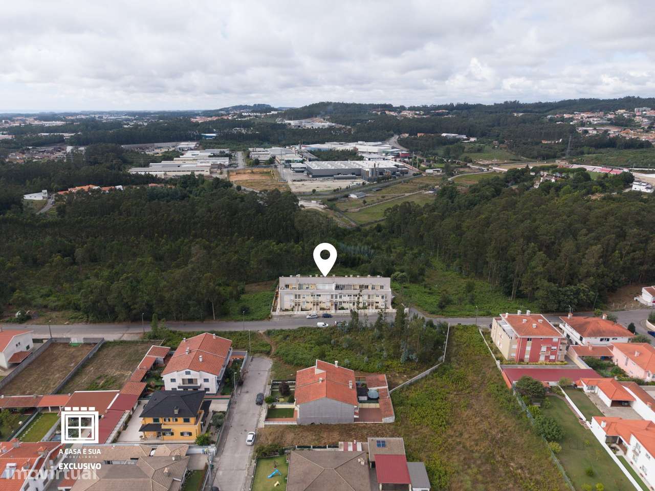 Andar Moradia T4 duplex c área total 213 m2 em São João de Ver - Feira-4