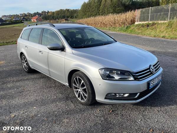 Volkswagen Passat 2.0 TDI Comfortline - 5