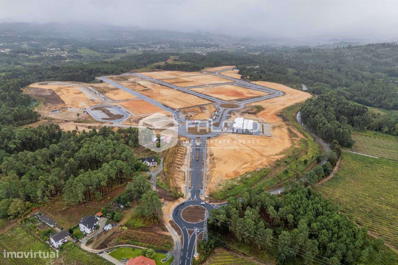 Lote de Terreno  Venda em Troporiz e Lapela,Monção - Grande imagem: 3/50