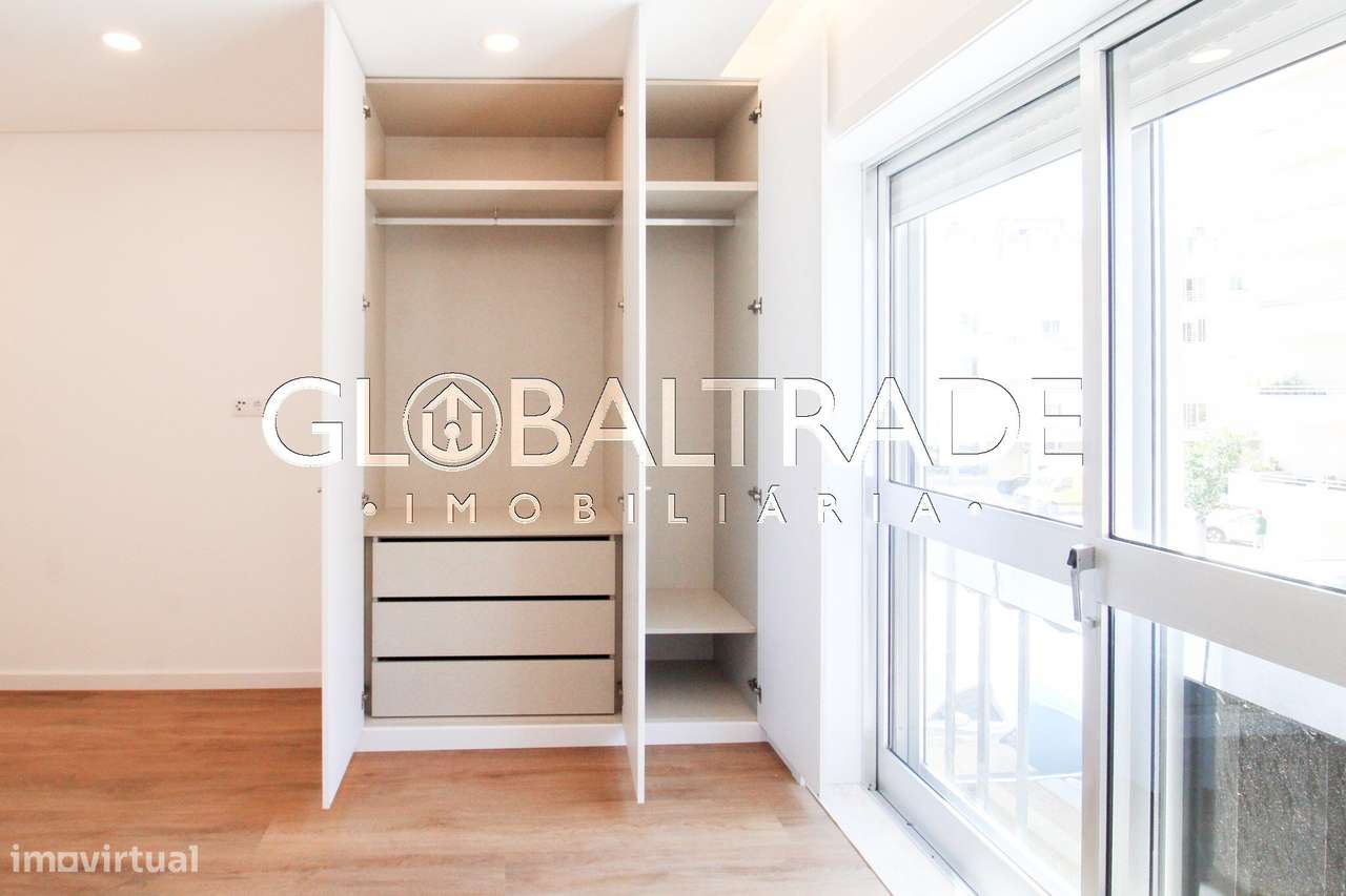 Apartamento T2 Renovado em Leça do Balio-20