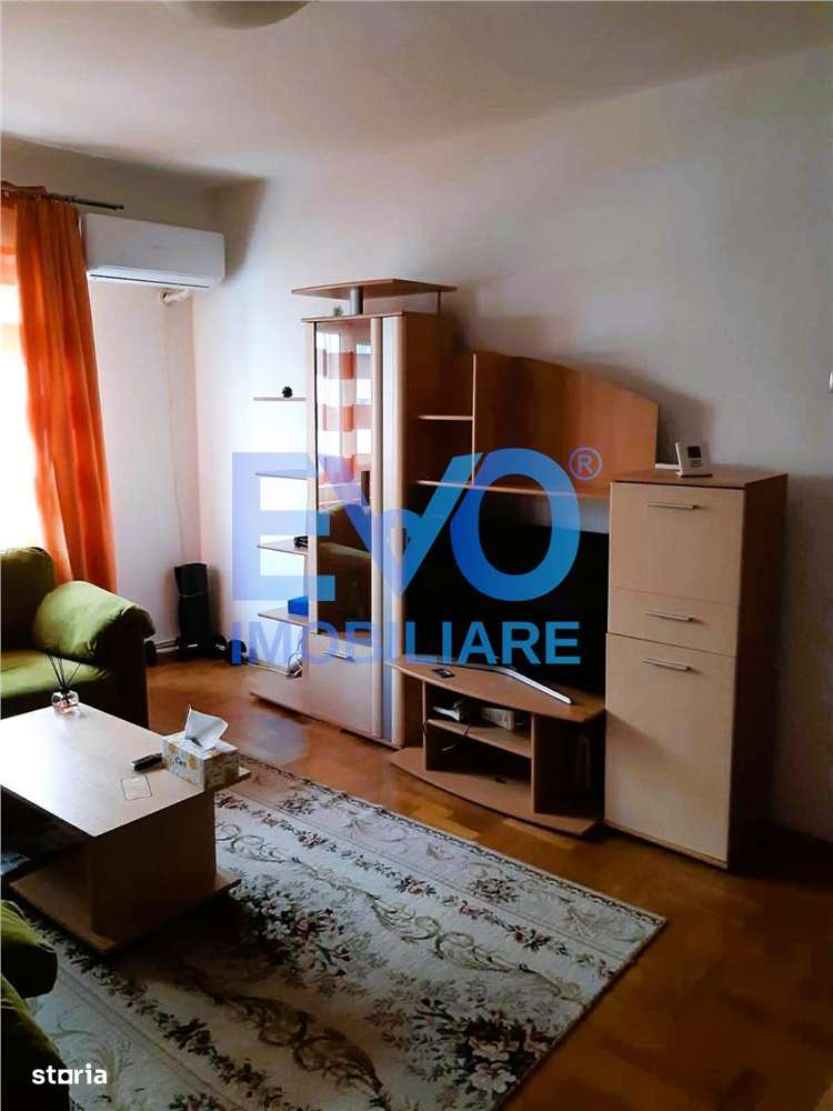 APARTAMENT DE INCHIRIAT CU 2 CAMERE, ETAJUL 1, PODU DE FIER - Imagine principală: 1/8