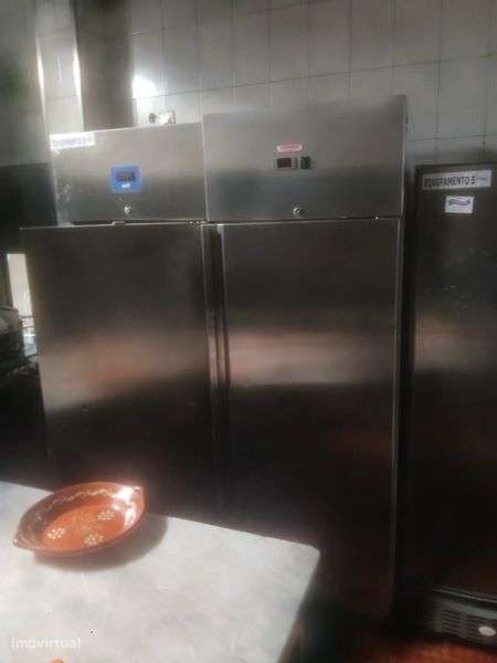 Aluga se/trespasse - Grande imagem: 5/8