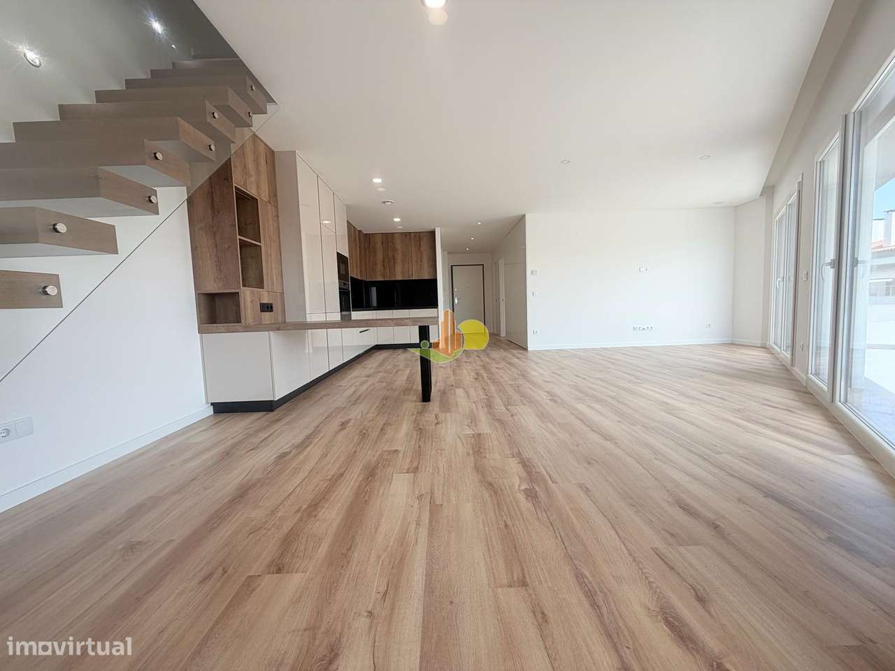T2+2 Duplex com Garagem Dupla-5