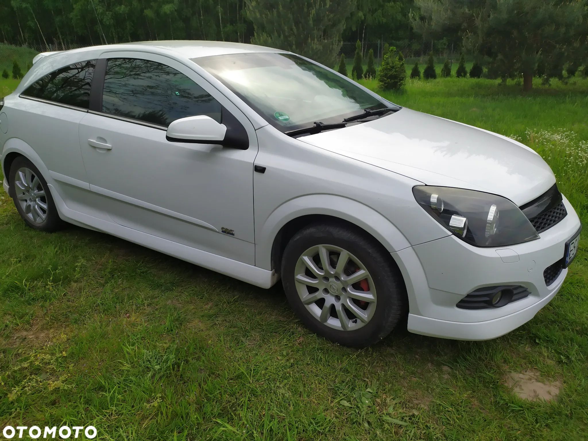 Opel Astra III GTC 1.6 Sport - 1