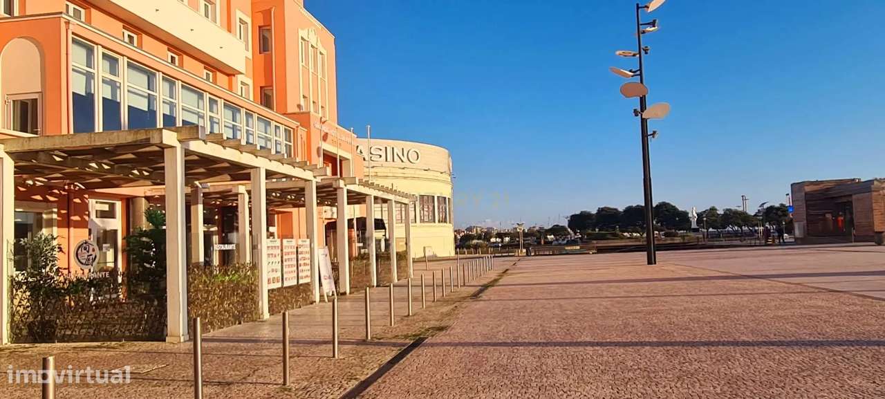 Prédio com Projeto Aprovado no Centro Histórico da Póvoa de Varzim - Grande imagem: 5/24