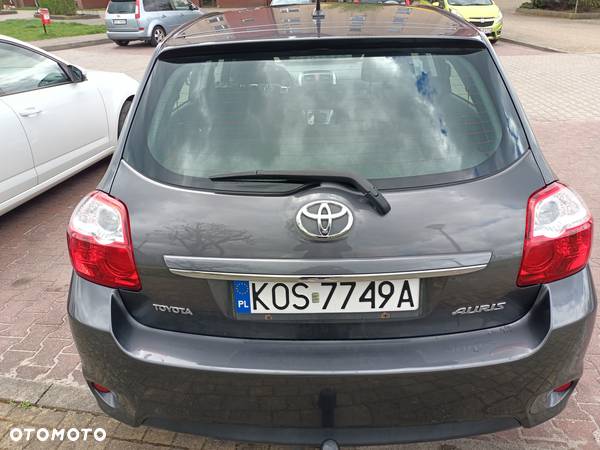 Toyota Auris 1.6 Dynamic - 4