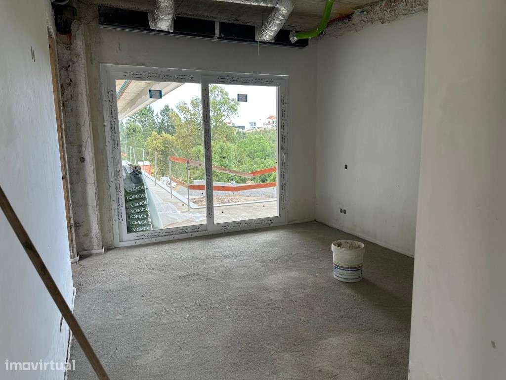 Moradia T5 de Luxo | Vila Alegre, Fernão Ferro-21