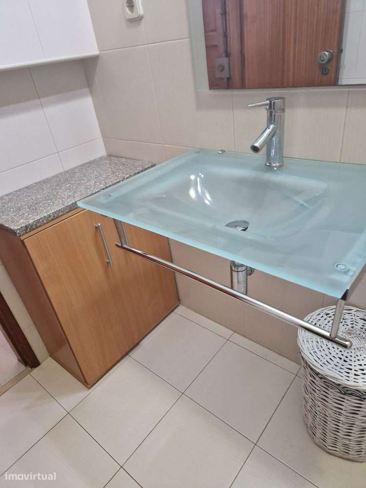 fantástica oportunidade de Investimento este T1 em Sesimbra-6