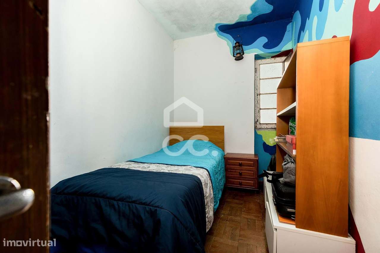 Moradia T5 c/ Espaço Exterior, Garagem e Terraço | Torrão, Alcácer do-8