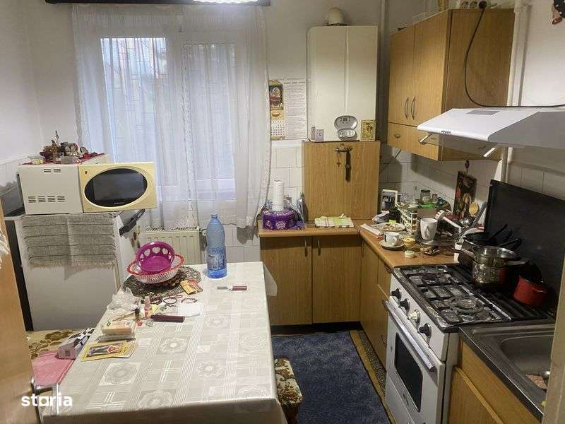 Apartament 3 camere, confort  1, micro V - Imagine principală: 4/8