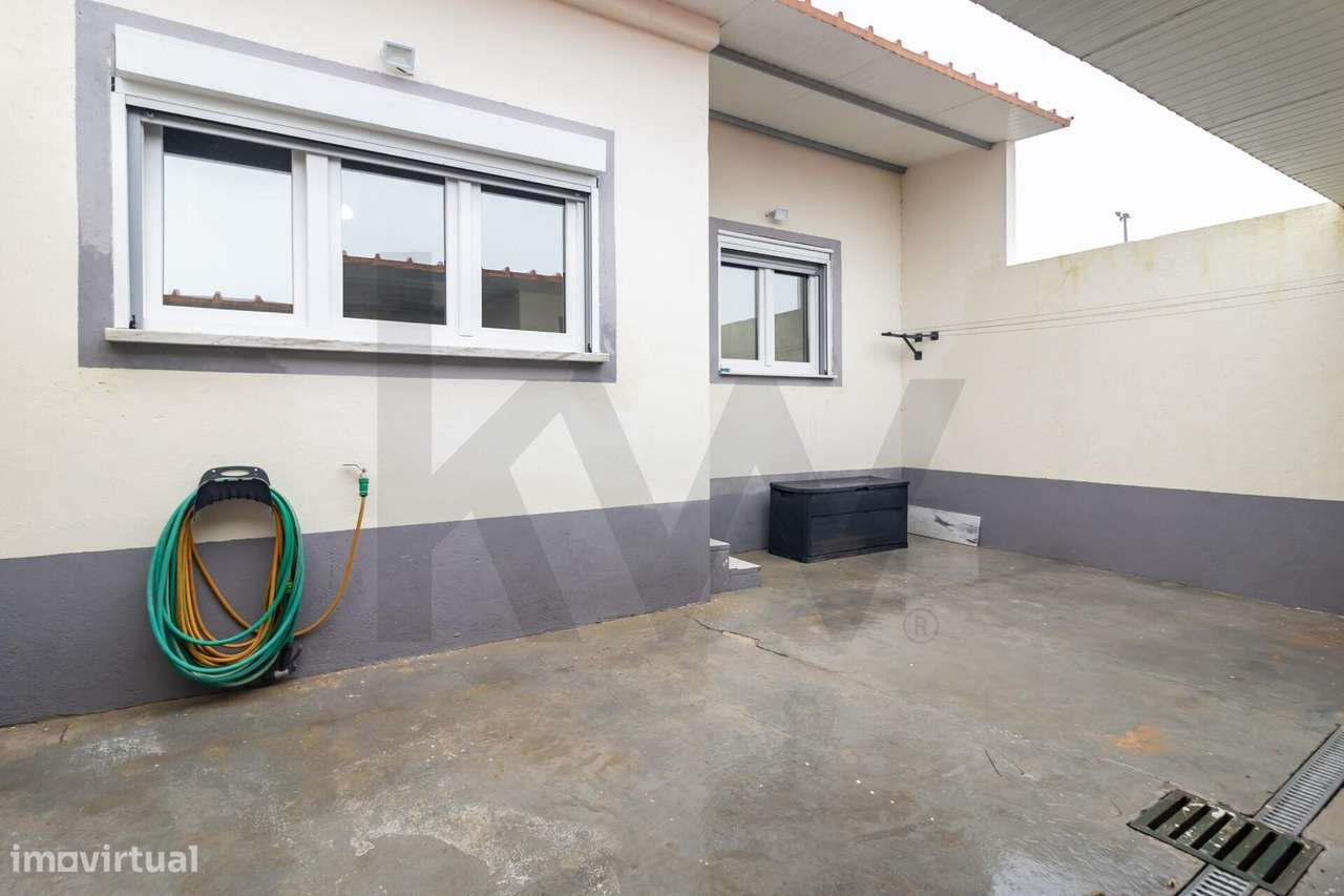 Moradia Térrea T2 em Sarilhos Pequenos com quintal de 35m2-23