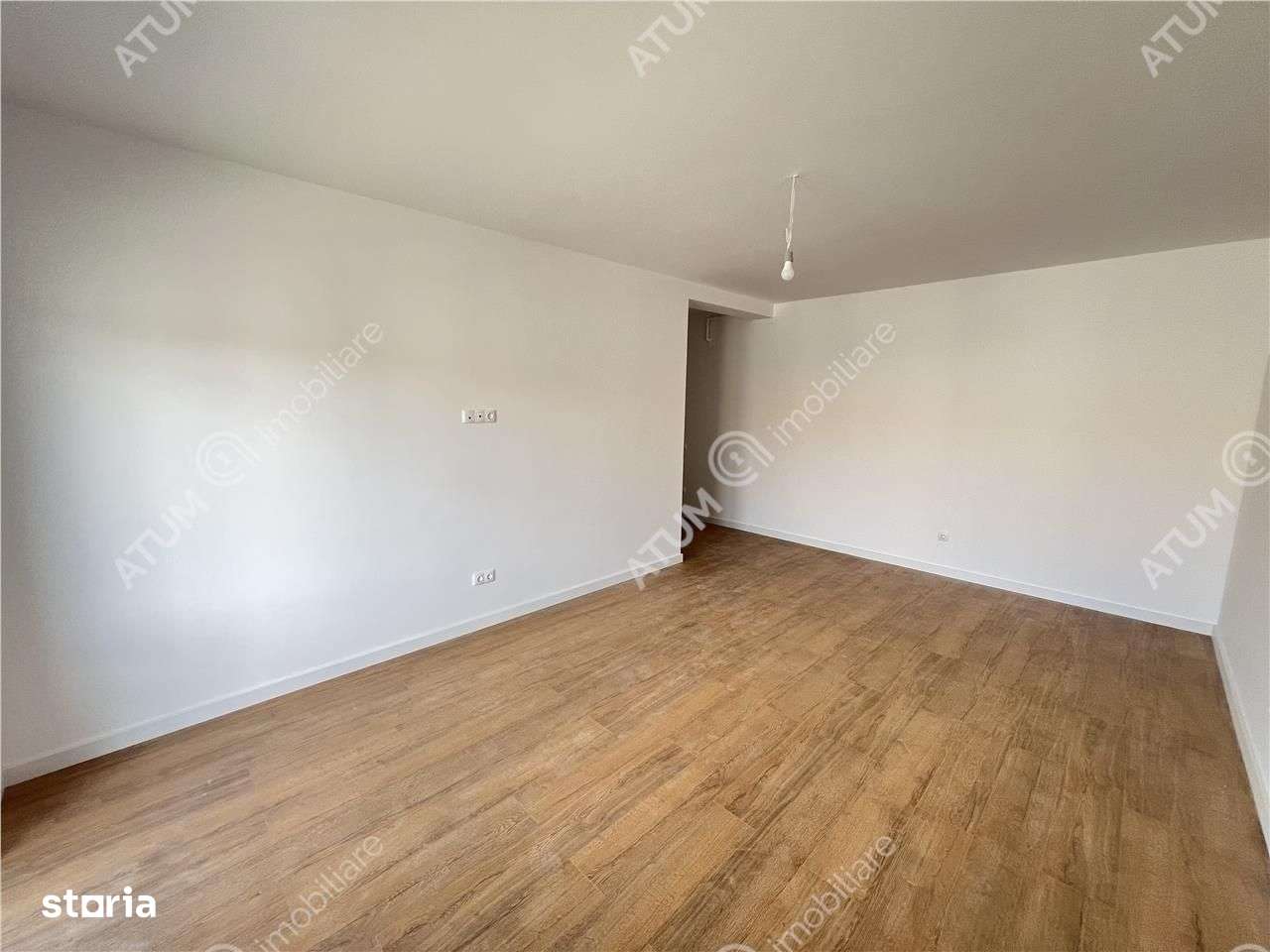 Apartament 2 camere balcon gradina si loc parcare zona Doamna Stanca - Imagine principală: 3/10