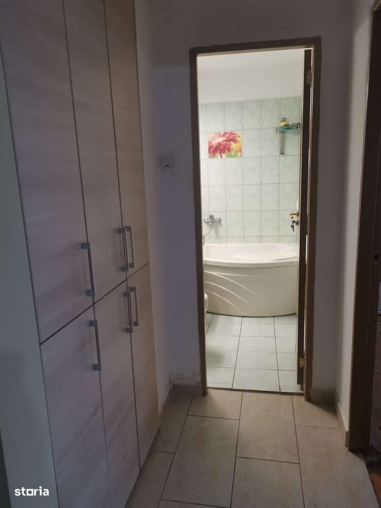 2 camere Fratii Golesti, etaj 1, finisaje medii, mobilat!-2