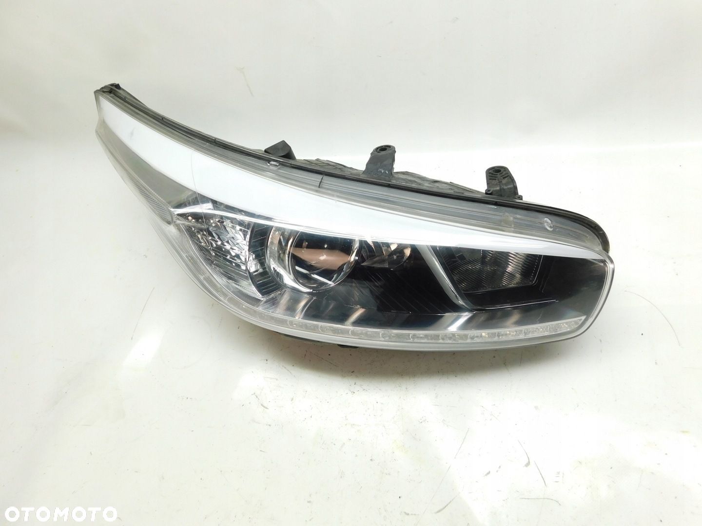 LAMPA PRAWA PRZÓD LED 2xH7 - KIA CEED II 12-18 92102-A2220 - 1