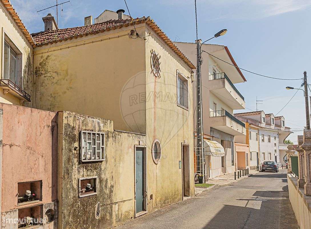 Moradia T2 para venda - Grande imagem: 2/22