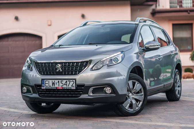 Peugeot 2008 1.2 Pure Tech Style - 2