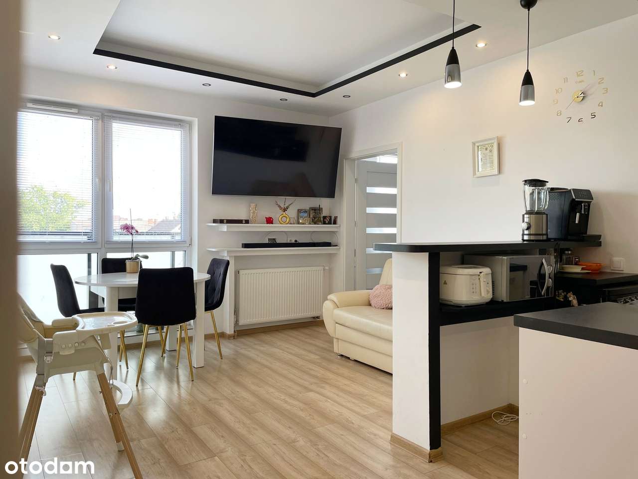 NOWA CENA! Mieszkanie 3 pokojowe w bloku z windą z miejscem postojowym - Pełny obrazek: 4/17