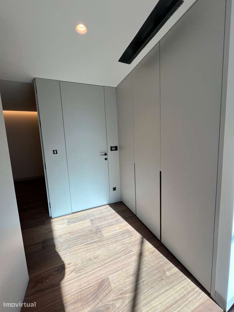 Moradia Luxo T6 Miramar Praia Gaia Piscina 5 Suites Golfe de Miramar-3