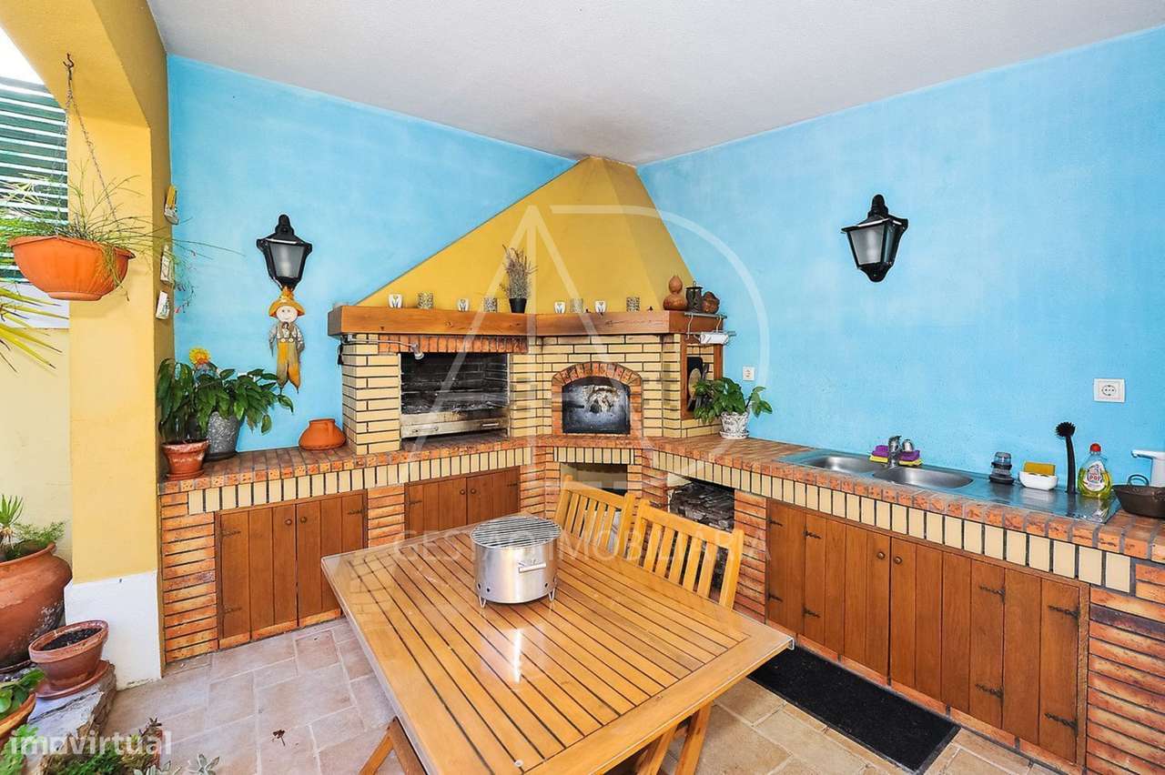 MORADIA ISOLADA T5 EM VERDIZELA-7