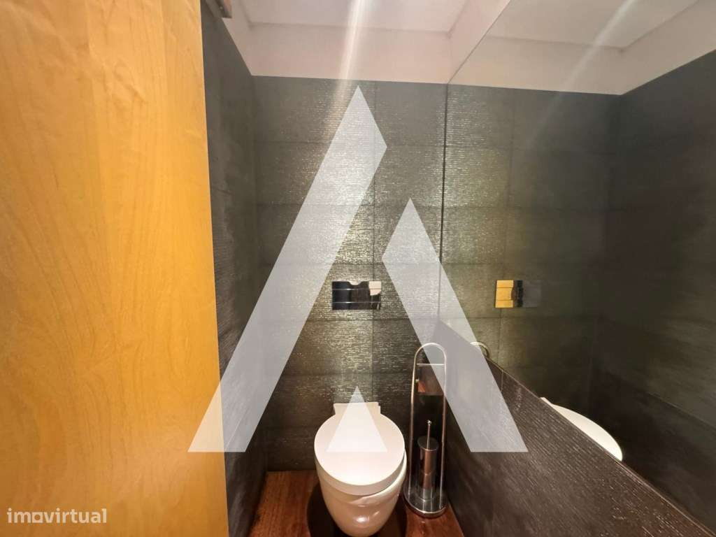 Apartamento T1 Duplex Edifício Mirador em Aveiro - Grande imagem: 5/21