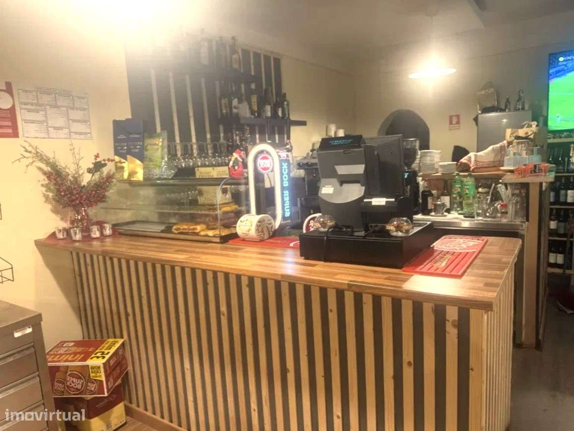 Casa de Petiscos / Restaurante - no Porto (a funcionar em pleno!)-7