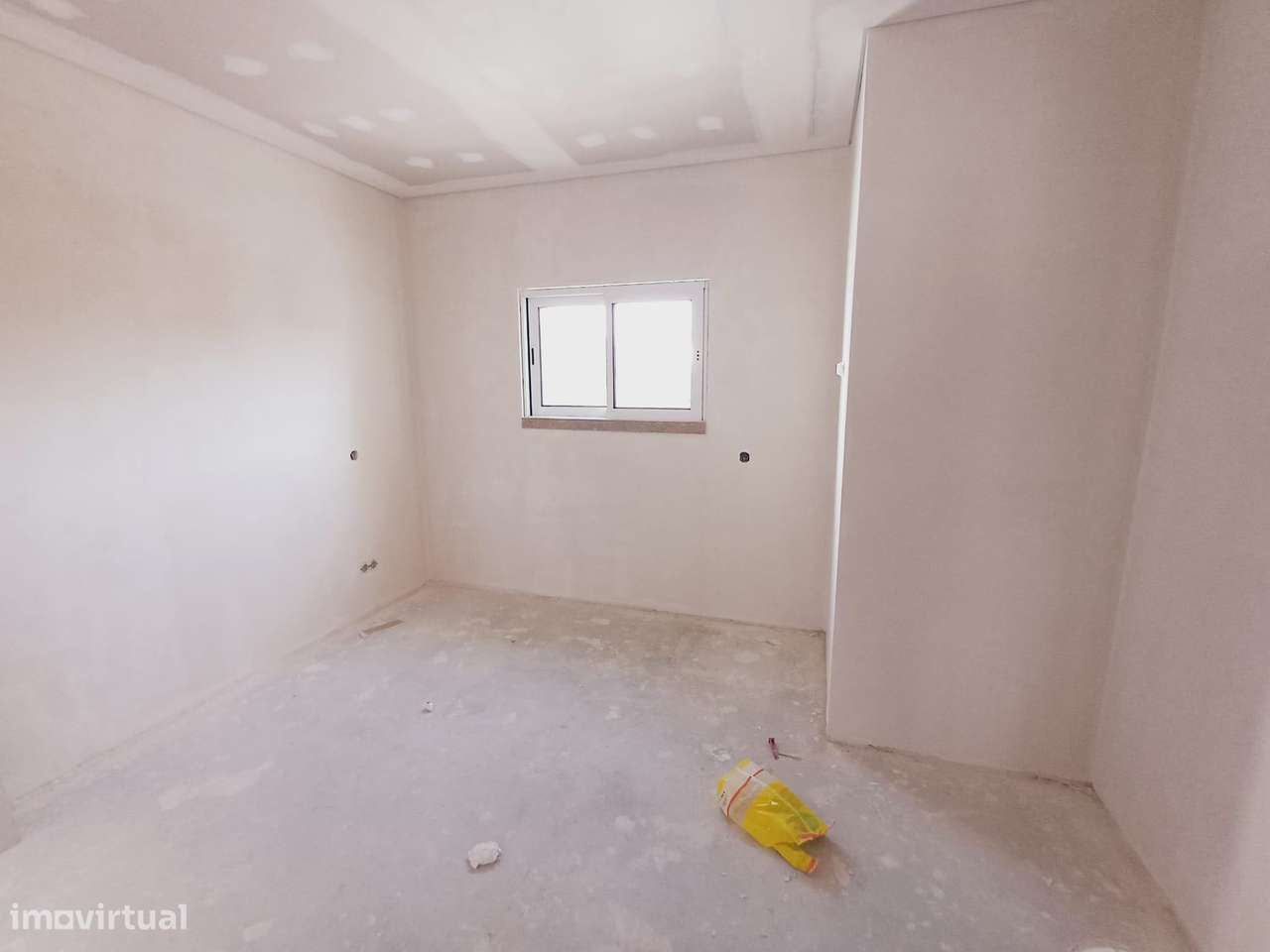 Apartamento T2 Novo de Luxo com garagem em Almancil-26