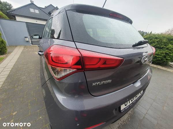 Hyundai i20 1.4 Automatik Trend - 25