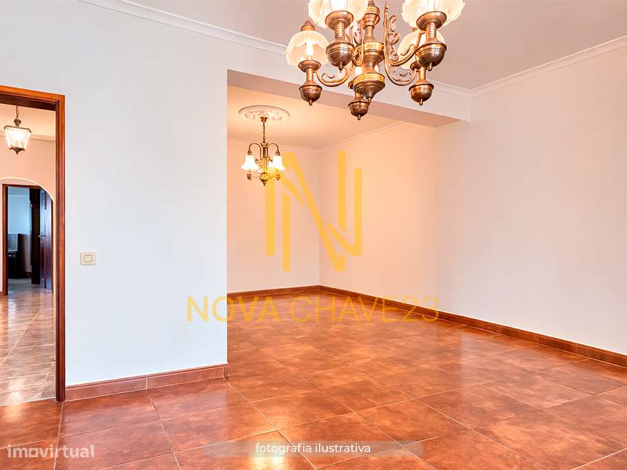 Apartamento T2 No Lourel Sintra 93 M Res Do Chao