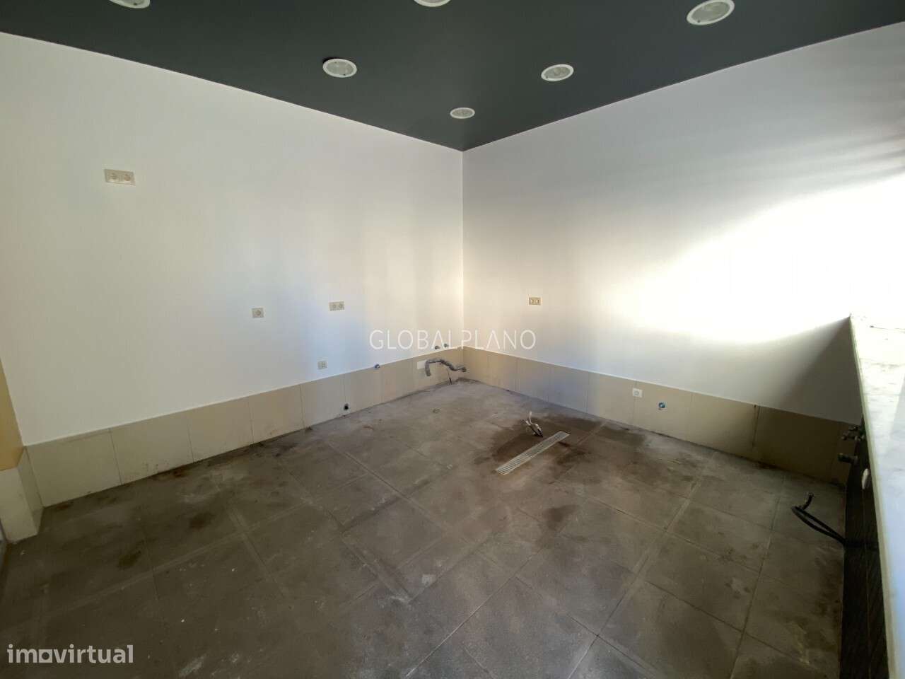 Loja Armação de Pêra, Silves - Grande imagem: 5/13