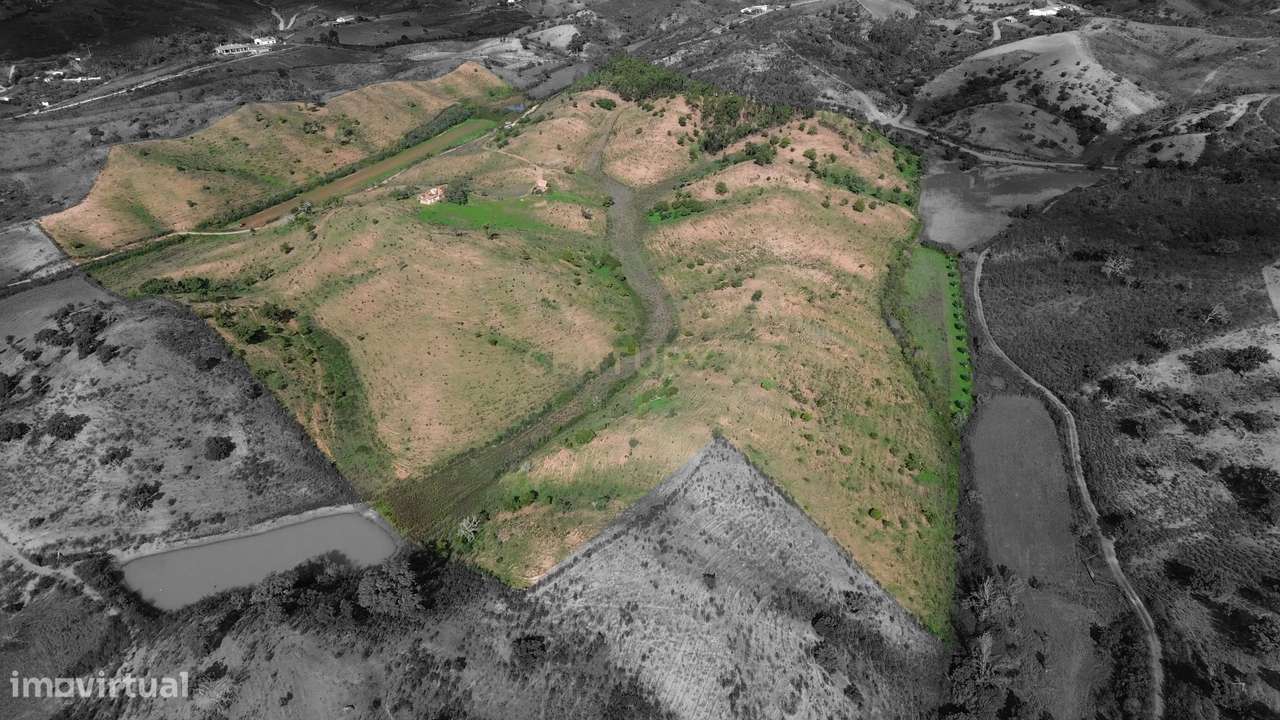 Herdade com 15 Hectares a 5 minutos de São Bartolomeu de Messines, Alg - Grande imagem: 4/24