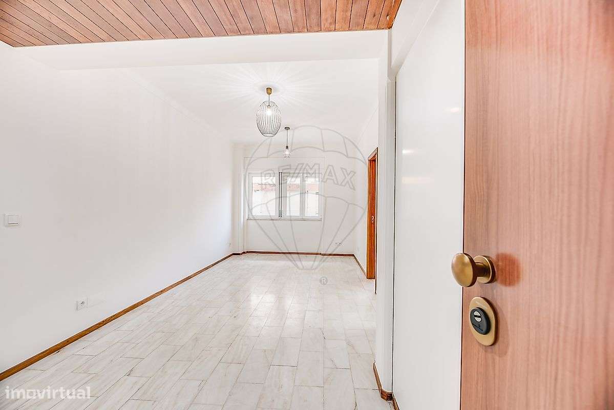 Apartamento T1 para arrendamento - Grande imagem: 4/24